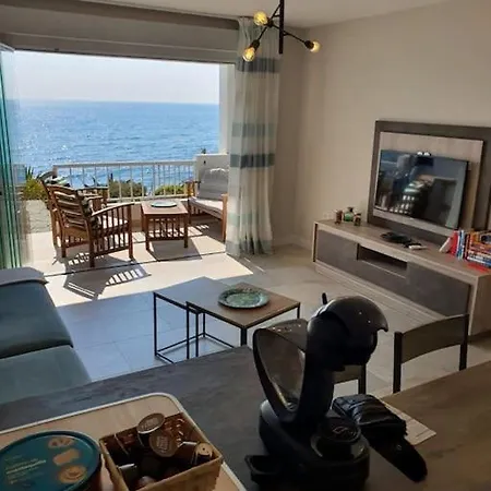 Apartment Front Mer - Sublime Moderne Et Confortable *